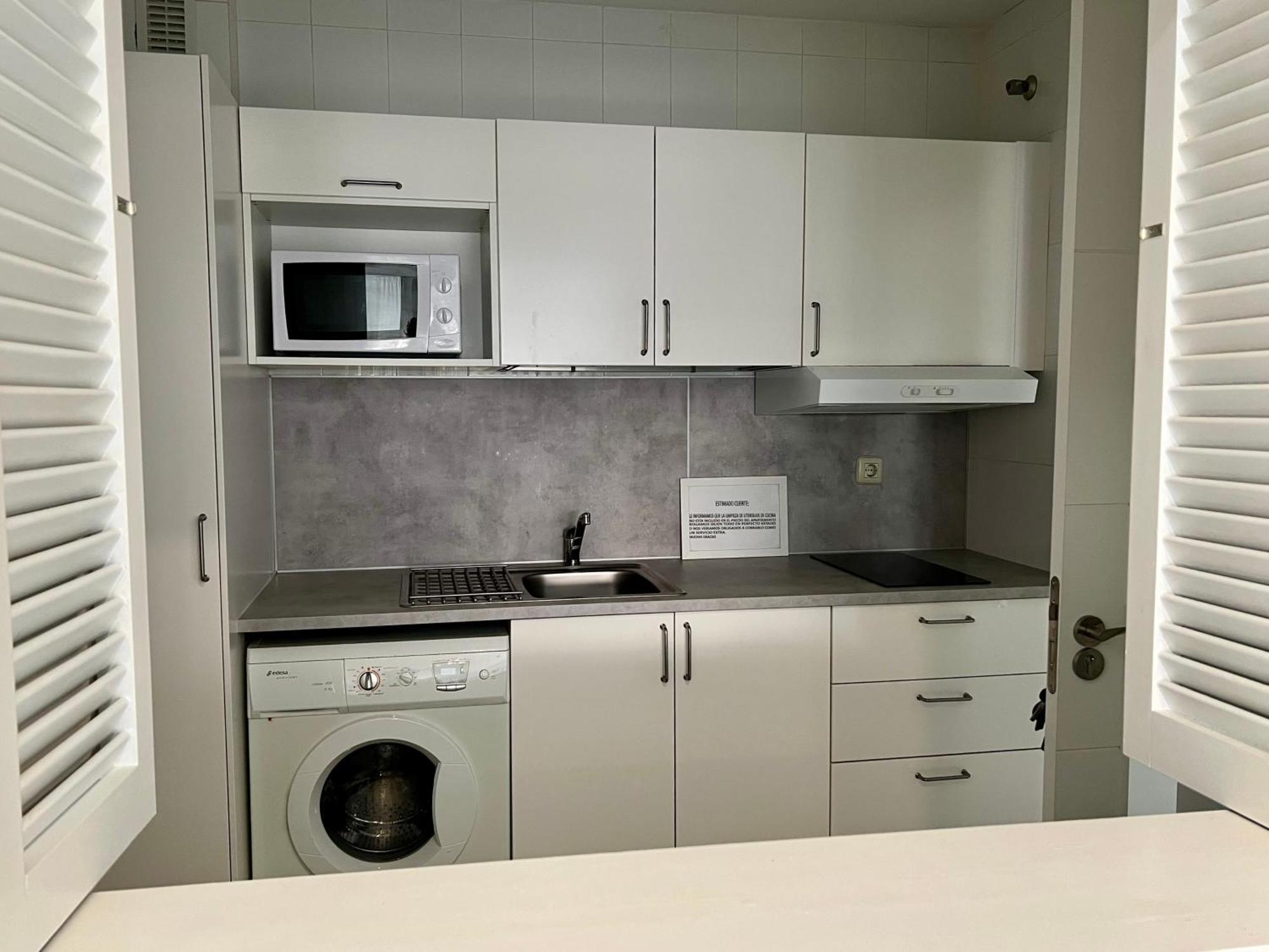 Apartamentos Turisticos Imar Кадис Екстериор снимка