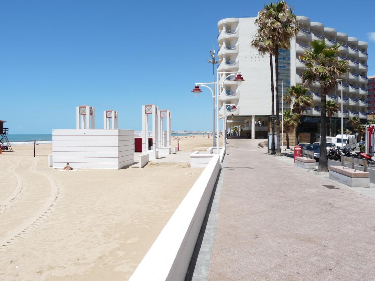 Apartamentos Turisticos Imar Кадис Екстериор снимка